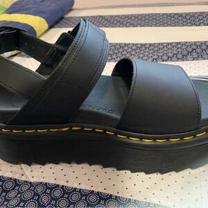 Stylish Black Platform Sandals